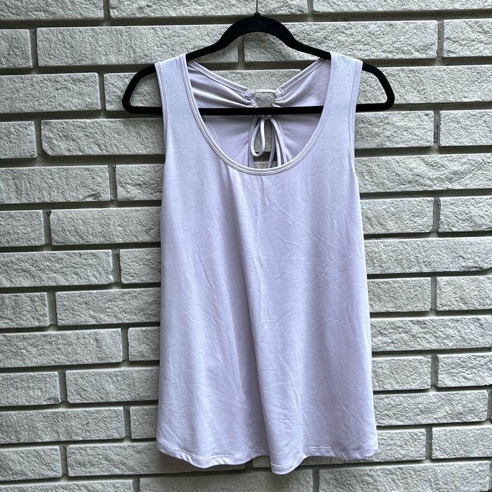 Shambhala Workout TankTop Light Purple with Keyhole Back Sz L